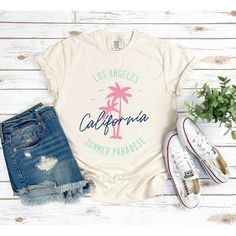 Looking for a cute versatile top to wear? Make sure to grab one of our Graphic tees! This soft and comfortable graphic tee is the perfect top for any outfit. It can be paired with biker shorts, jeans, or even a simple skirt/dress! This tee is true-to-size, so be sure to order your regular t-shirt size! If you are looking for a more oversized look, make sure to size up! White Pepper, Slim Fit Shorts, Casual Fit, Ivory White, Baby Tshirts, Casual Fits, Vintage Look, Heavy Weight, Air Dry