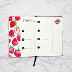 Strawberry Bujo, Bullet Journal Goals Page, Bujo Spreads, Goals Bullet Journal, Organization Bullet Journal, Bullet Journal Cover Ideas