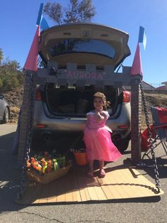 Cars Decorations Party, Halloween Car Decorations, Cars Decorations, Church Halloween, Trunk Or Treat Ideas, Halloween Traditions, Under The Sea Theme, Treat Ideas, Princess Castle