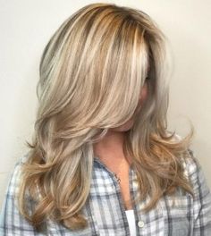 30 Dazzling Hairstyles with Long Layers for Thick Hair Long Hairstyles With Highlights Colour, Long Hairstyles For Volume, Layered Haircut For Long Hair, Soft Layered Haircut, Haircut For Long Hair, Feathered Hair, Baby Lights, Haircut Inspo, Layered Haircuts With Bangs