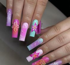 Nail Designs Hawaii, Turquoise Pink Nails, Teal And Pink Nails Ideas, Teal And Pink Nails Acrylic, Hot Pink And Turquoise Nails, Pink And Turquoise Nails, Turquoise And Pink Nails, Turquoise Flower Nails, Nail Planner