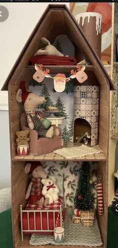 Maileg Doll House, Maileg Christmas, Maileg Dolls, Gingerbread House Ideas, Christmas Memes, Doll House Crafts, The Best Dessert, Miniature Crafts, Best Dessert