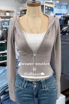 Hollister Clothes, Outfit Inspo Casual, Y2k Top, Fall Sweater, Really Cute Outfits, Outfit Inspo Fall