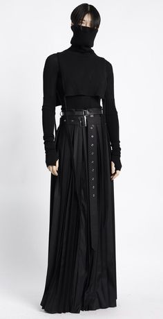 Long Skirt Men, Look Kimono, Geometric Fashion, Dark Outfits, Futuristic Fashion, Avant Garde Fashion, Fancy Outfits