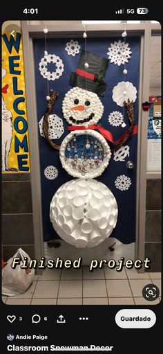 Classroom Snowman Door, Christmas Door Decorations Snowman, Christmas Door Decorating Contest Snowman, 3d Snowman Door Decoration, Door Decoration Christmas Classroom, Snowmen Door Decorations For School, Snowglobe Door Decorations For School, Snowman Door Decor, Christmas Class Door Idea