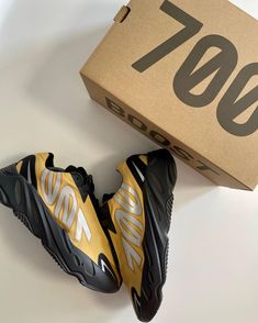 Yeezy 700 Black, Yeezy Boost 700 Wave Runner, Yeezy 700 V3 Azareth, Yeezy Yecheil, Aesthetic Style, Pharrell Williams