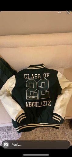 Green Senior Jacket, Matric Baseball Jacket Ideas, Graduation Varsity Jackets, Senior Jackets Back Design Ideas, Class Of 2024 Hoodie Ideas, Senior Uniform Ideas Hoodies, Senior Varsity Jacket Design, Senior Jackets Back Design, Class Jacket Ideas