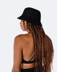 Want to switch up your style and look effortlessly cool wherever you go? This bucket hat is exactly what’s missing! Bucket Hat Black, Black Tank, Jet Black, Look Cool, Black Tank Tops, Black Color, Bucket Hat, Dreadlocks, Leggings