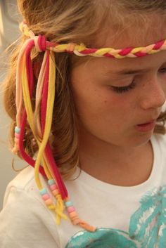 Groovy Crafts For Kids, Diy Hippie Costume For Women, Hippie Activities, Diy Hippie Clothes, Hippie Costume Diy, Hippie Birthday Party, Hippie Crafts, Hippie Headband, Hippie Kids