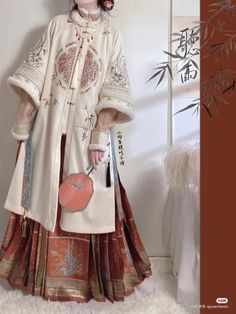 French Traditional Dress, Winter Hanfu, Mode Harajuku, Chinese Fancy Dress, Neat Casual Outfits, Chinese Traditional Clothing, Dress Design Sketches