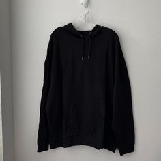 Asos Women's Oversized Boyfriend Black Hoodie New With Tag, Never Worn. #Tds263p Oversized Black Trendy Hoodie, Trendy Black Oversized Hoodie, Oversized Black Loungewear Hoodie, Oversized Black Hoodie For Loungewear, Black Drop Shoulder Hoodie With Drawstring, Black Hoodie With Drawstring And Drop Shoulder, Asos Sweatshirt, Matching Sweatsuit, Boyfriend Black