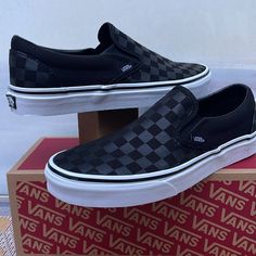 New In The Original Box Authentic Men’s Vans Classic Slip-On (Checkerboard)Black/Black Vn000eye276 Sneakers The Slip-On That’s Been Setting Trends Since 1979 The Classic Slip-On, With Its “No Laces, No Problems” Approach, Was First Introduced To The World In 1979. Since Then, It’s Become A Pop Culture Icon, Known For Its Ability To Dress Up Or Down, Its Reliable Comfort, And The Flexibility To Adapt To Everyone’s Style. With Its Unmistakable Red Heel Tab, Signature Checkerboard Print, And Rubber Classic Black Slip-on Skate Shoes, Vans Black Slip-on Sneakers, Black Slip-on Vans Sneakers, Low Top Tennis Shoes, Vans Chukka Low, Mens Vans Shoes, Slip On Vans, Disney Vans, Vans Men