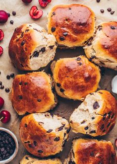 hot cross buns with chocolate chips and cherries