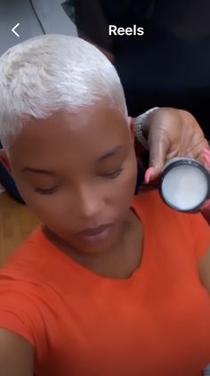 Extra Short Pixie Haircut Black Women, Platinum Blonde Pixie Cut, Lady Guinevere, Short Platinum Hair, Carmel Blonde, Blonde Natural Hair, Shaved Hair Cuts