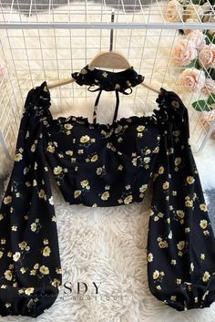 Floral Print Chiffon Blouse, Short Sleeve Chiffon Blouse, Cute Dress Outfits, Really Cute Outfits, Chiffon Blouse, Cute Casual Outfits, Beautiful Outfits, Aesthetic Clothes, Pretty Outfits