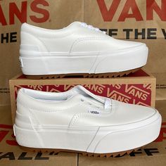 New In The Box Authentic Womens Vans Era Stacked Leather True White/True White Platforms - Sneakers - Athletic Shoes Vans Authentic Platform, White Platforms, Platform Shoes Sneakers, Checkered Shoes, Old Skool Platform, Platform Vans, Platforms Sneakers, White Platform Sneakers, Vans Checkered