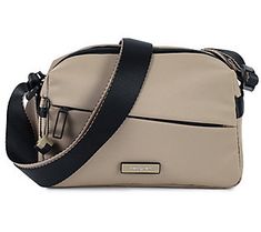 Keep it all contained while keeping your hands free with the practical (and stylish!) design of the Neutron small crossbody. It's packed with pockets to hold your necessities while the adjustable strap ensures a personalized fit. From Hedgren. Crossover Bags, Everyday Purse, Black Hardware, Small Crossbody, Wide Straps, Hands Free, Fashion Handbags, Stylish Design, Cross Body Handbags