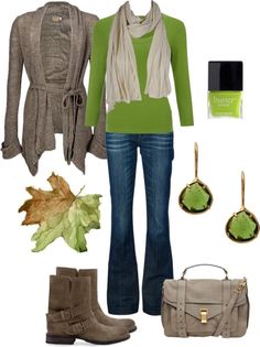 love the pop of green Green Fall Outfit, Marlene Jeans, Outfits 2014, Looks Jeans, Mode Tips, Apple Green, Green Sweater