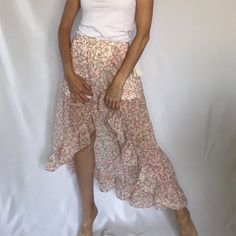 Light Pink/Floral Size S Fitregular Fit Compositionshell: Polyester 100%Lining: Polyester 100% Affordable Pink Tiered Maxi Skirt, Sass And Bide Skirt, Cheap Feminine Pink Skirt, Toll Skirts, Pink Fashion, Pink Floral, Light Pink, Womens Skirt, Skirt