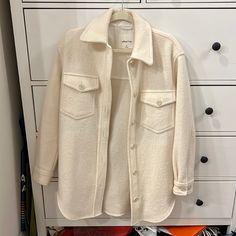 Aritzia Shacket (Wilfred Free) In Cozy Fabric. Only Worn Twice, In Amazing Condition Aritzia Shacket, Cozy Fabric, Aritzia Wilfred, Cream White, Jackets & Coats, Jackets For Women, Cream, Fabric, Women Shopping