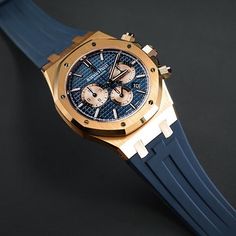 Ap Watches For Men, Luxury Blue Watch Bands, Luxury Blue Chronograph Watch, Joe Calzaghe, Mens Watches Popular, Audemars Piguet Watches, Watch Set, Affordable Watches, Amazing Watches