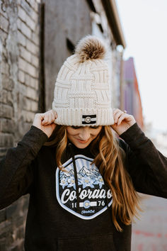 Colorado Hoodie and Colorado Beanie Off White