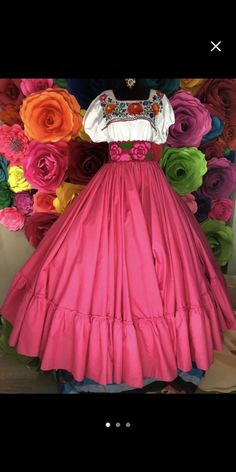 Mexican Dresses Traditional, Mexico Costume, Coco Theme Party, Folklorico Dresses, Folkloric Dress, Mexico Dress, Dead Costume, Mexican Quinceanera Dresses, Spanish Clothing