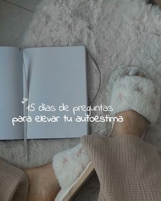 15 días de preguntas para elevar tu autoestima 🤍✨🦋 He estado amando hacer estos ‘pequeños’ desafíos para que cultivemos amor propio todas juntas. Ademas es una herramienta genial para que te animes a empezar a hacer journaling! La idea es hacer una pregunta por día, hasta que termine el desafío ✍🏼✨ #gratitud #amorpropio #journaling #journalprompts #selflove #selfcare #crecimientopersonal #desarrollopersonal #autocuidado #bienestar #motivacion #empoderamiento #podcast #wellnesspodcast #hea... Podcast, Vision Board, Quick Saves