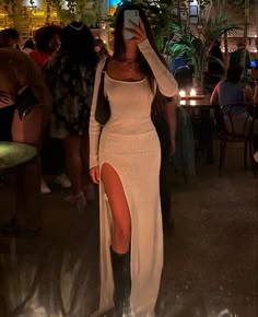 Daniela Garza, Mode Vintage, Classy Outfits, Pretty Dresses, Fit Inspo, Aesthetic Clothes