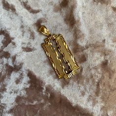 10k Gold Razor Blade Pendant Can Be Worn Showing Either Side. Measures To A Little Over 2 Inches With Bail. Razor Blade Jewelry, Razor Blade Keychain, Razor Blade, 10k Gold, Women Jewelry, Pendant, Women Shopping, Gold, Color