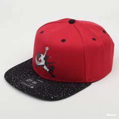 Nike Air Jordan Pro Jumpman Classics Red Hip Hop Fitted Hat For Streetwear, Red Snapback Hat For Streetwear, Red Hip Hop Style Baseball Cap For Sports, Black Retro Hat For Sports Events, Sporty Short Brim Hat For Streetwear, Black Retro Sports Baseball Cap, Sporty Red Snapback Hat For Streetwear, Red Sporty Snapback Hat For Streetwear, Casual Red Snapback Hat For Sports