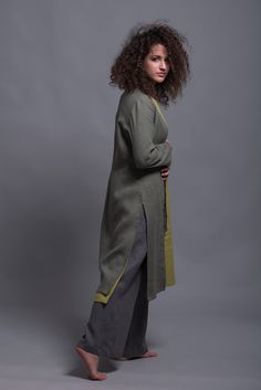 "🌿 ITEM DESCRIPTION Long Linen Jacket TOLLO with long sleeves and cuts on the sides. Fabric: 100% pure linen in middle weight - washed and softened. Color: 31 color options from the color chart (please see the pics) All Shantimama linen items come in a beautiful wrap, which makes them not only a lovely purchase but also a cool gift. 🌿 SIZING Petit, Regular, Plus Size - all our clothes come in sizes XS-3XL The model (5'3'', 162cm) is wearing size S. Please, refer to item measurements in our Ite Womens Linen Clothes, Linen Blazers Women, Casual Linen Pants, Linen Tunic Dress, Natural Linen Fabric, Linen Jackets, Summer Linen, Linen Tunic, Linen Jacket