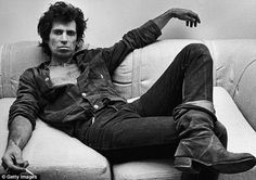 7 Inspiring Quotes from Famous Guitarists - DireStraits Rolling Stones Keith Richards, Patti Hansen, Anita Pallenberg, Musica Rock, I'm With The Band, The Black Keys, Keith Richards, Mick Jagger, Ringo Starr