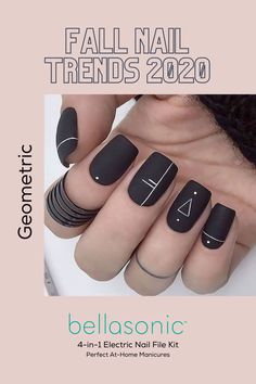 Boho Nails, Fall Nail Trends, Nail Trend, Nail Art Trends, Stylish Nails Designs, Matte Nails Design, Estilo Hippie, Black Nail