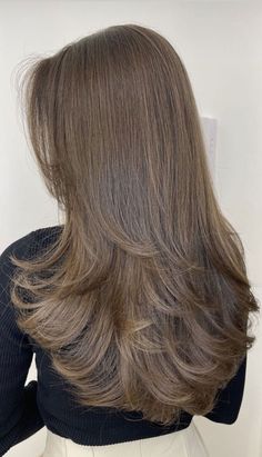 Long Layered Haircuts, Penteado Cabelo Curto, Haircuts For Long Hair, Medium Hair Cuts