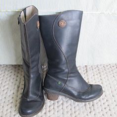 Rare Find! Gorgeous Dark Brown El Naturalista Boots! Beautiful Condition! Extremely Comfortable! El Naturalista Shoes, Dark Brown Leather Boots, Brown Leather Boots, Dark Brown Leather, Shoes Heels Boots, Low Heels, Shoes Women Heels, Leather Boots, Heeled Boots