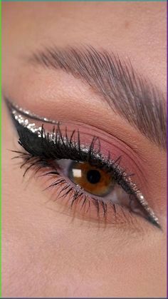 #beauty, #makeup, #skincare, #haircare Eyes Makeup Pics, Make Up Artist Photoshoot Ideas, Fall Wedding Makeup, Makeup Pics, Wedding Makeup For Brown Eyes, Best Wedding Makeup, Best Makeup Artist