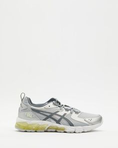 the asics running shoe in grey and yellow