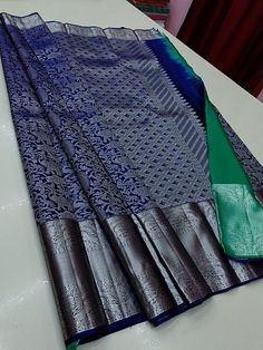 Kanjipuram Saree, Silk Saree Blouse Designs Patterns, Kanjeevaram Sarees, Lehenga Saree Design, Half Saree Lehenga, New Saree Blouse Designs