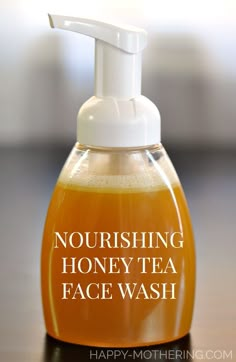 Are you looking for the best DIY nourishing face wash recipe? This homemade facial cleanser uses honey, herbal tea, castile soap, moisturizing oils and essential oils to cleanse and nourish skin. Honey Diy, Honey Face, Honey Tea, Castile Soap