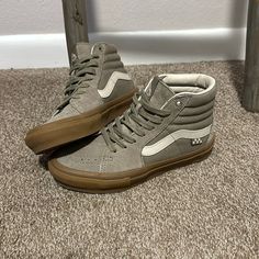 Brand New Mid Sneaker. Men’s 5, Women’s 6.5 Size. Unisex. Light Olive/Grey. Never Worn. Shoes Vans, Vans Sk8 Hi, Sneaker Men, Sk8 Hi, Vans Sk8, Womens Vans, Vans Shoes, Womens Shoes Sneakers, Shoes Sneakers