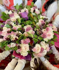 Gorgeous bouquets are filled with blush, cream, and pink garden roses that are fit for a princess Princess Power, Floral Design Classes, Low Centerpieces, Blush Cream, Pink Garden