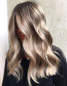 Champagne Blonde Hair, Warm Balayage, Honey Blonde Hair, Brown Blonde Hair, Long Blonde, Blonde Ombre, Hair Inspo Color