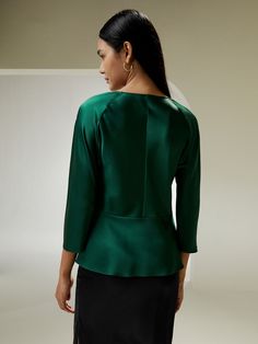 Experience the elegance of this exquisite pullover silk blouse. With its charming V-neck, three-quarter sleeves, and the unique waist tie design, it offers both style and comfort. This shirt is suitable for both casual and formal settings. V Neck Silk Blouse, Tie Design, Tie Colors, Silk Shirt, Three Quarter Sleeves, Quarter Sleeve, Waist Tie, Silk Blouse, Three Quarter