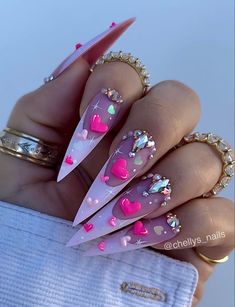 Valentines Day Nails Designs Stiletto, Pink Stiletto Valentines Nails, Valentines Pedicure Ideas, Valentines Day Nails Stiletto, Pink Tip Nails, Trendy Nail Art Designs, Stiletto Nails Designs, Dope Nail Designs