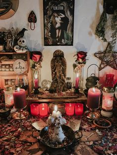 #lilith #altar #witch #witchcraft #bruja #witchyvibes Witch Altar Vanity, Candles Witch Aesthetic, Wicca Altar Aesthetic, Witch And God, Satanic Alter Ideas, Diy Witch Altar, Lilith Altar Witchcraft, Creepy Cabin Interior, Lilith Altar Aesthetic