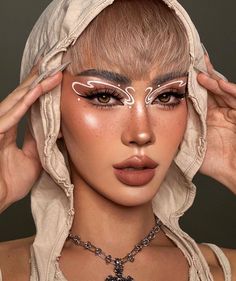 Mekap Mata, 20 Makeup, Cute And Aesthetic, My Property, Make Up Inspiration, Graphic Makeup, Rave Makeup, Barbie Makeup