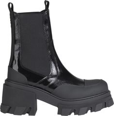 Dessa mellanhöga Chelsea Boots har elastiska paneler, tåhättedetaljer, dragflikar, grova sulor och en subtil GANNI-logotyp. Rubber Rain Boots, Calf Leather, Rain Boots, Chelsea Boots, Chelsea, Ankle Boot, Boots, Leather, Black