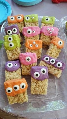 rice krispy treats with eyes and googly eyes on them