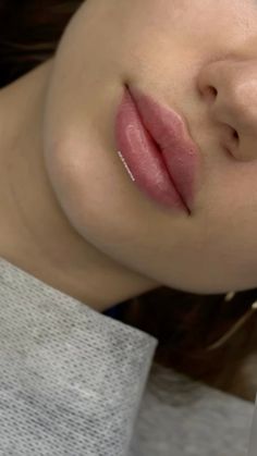 #увеличениегуб #губы #красивыегубы Madeline Cline Lip Filler, Lip Filler M Shaped Lips, Lip Filer Styles, Natural Russian Lips, Jolie Lip Filler, Perfect Lip Filler, Rounded Lip Filler, Lip Filler On Small Mouth, Healthy Lips Aesthetic